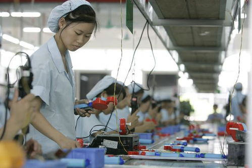 中介劳务派遣被称“毒瘤”，为何仍被大量工厂采用？原因在打工者与“科技中介”服务之间